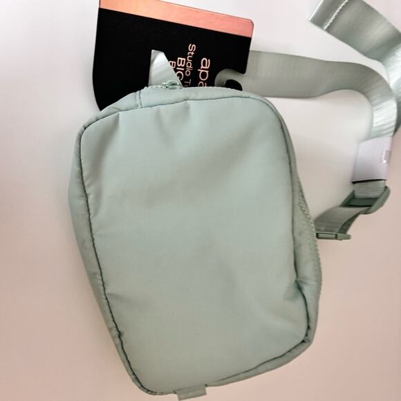 Apana Studio To Street Bigger Convertible Fanny Pack Sling Belt Bag NWT - Picture 1 of 12